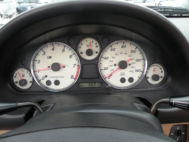 2001 Mazda MX-5 Miata Unknown