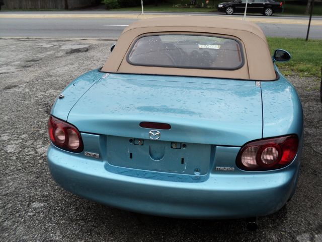 2001 Mazda MX-5 Miata Front-wheel Drive LS SUV