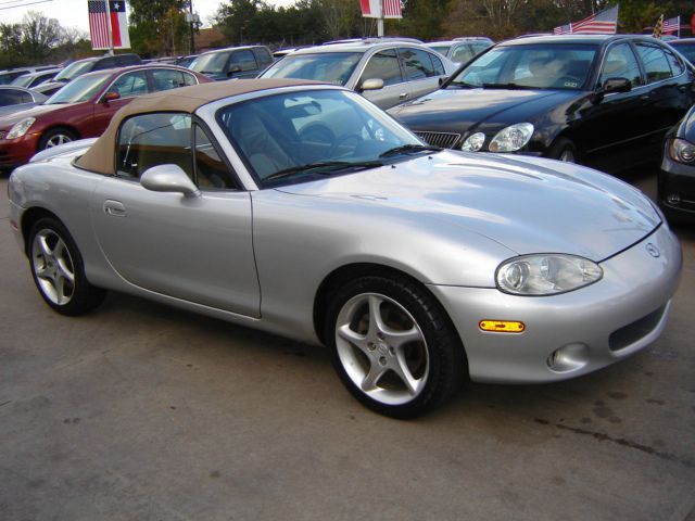 2001 Mazda MX-5 Miata X