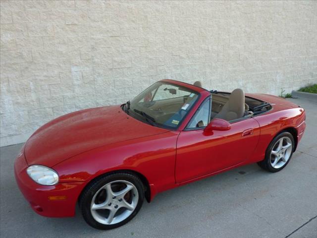 2002 Mazda MX-5 Miata FWD 5dr Wgn I4 CVT