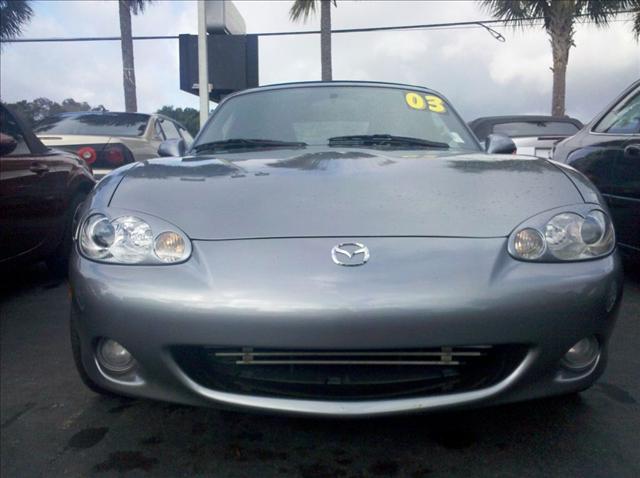 2003 Mazda MX-5 Miata Unknown