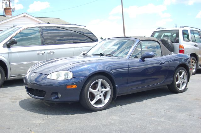 2003 Mazda MX-5 Miata Unknown