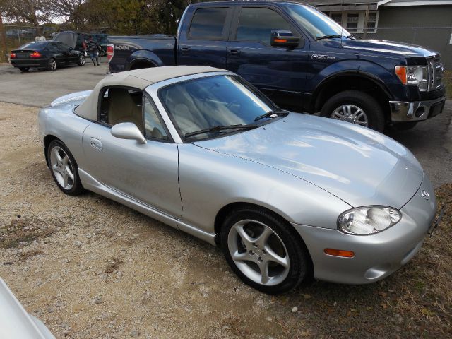 2003 Mazda MX-5 Miata X