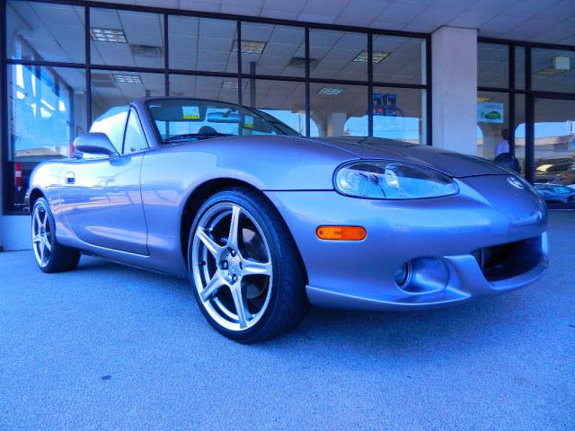 2004 Mazda MX-5 Miata C15