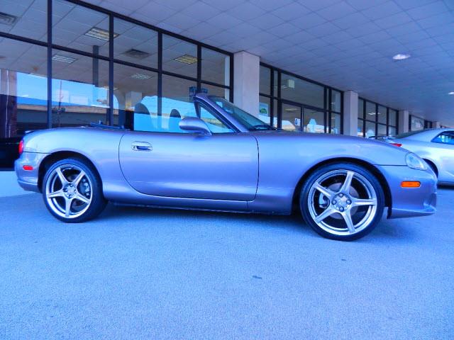 2004 Mazda MX-5 Miata C15