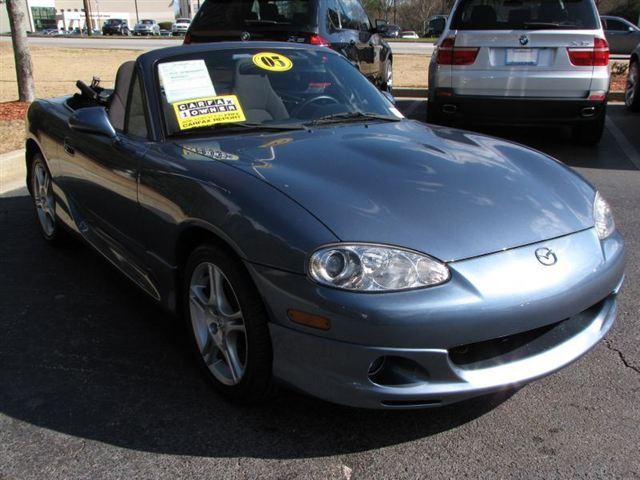 2005 Mazda MX-5 Miata 4DR SE FFV 2WD AT