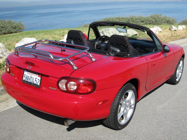 2005 Mazda MX-5 Miata Rt/10 Convertible