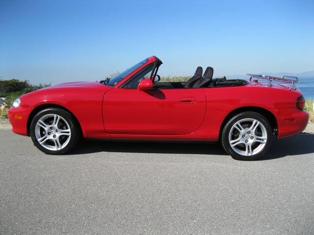 2005 Mazda MX-5 Miata Rt/10 Convertible