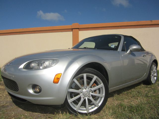 2006 Mazda MX-5 Miata SC