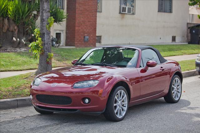 2006 Mazda MX-5 Miata Unknown