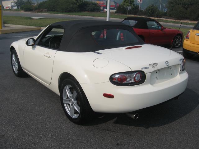 2007 Mazda MX-5 Miata Unknown