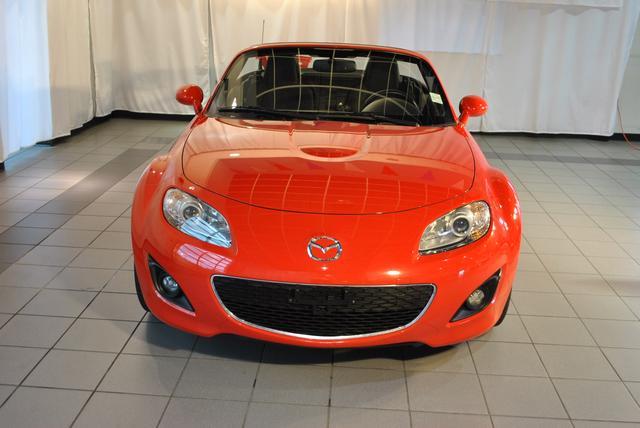 2010 Mazda MX-5 Miata GSX