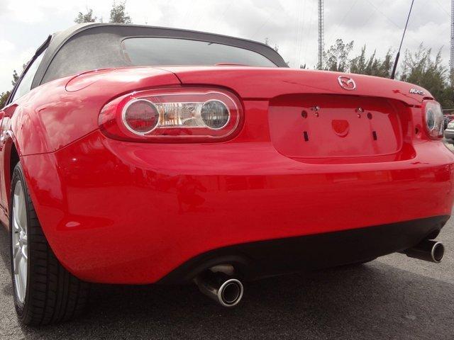 2011 Mazda MX-5 Miata GSX