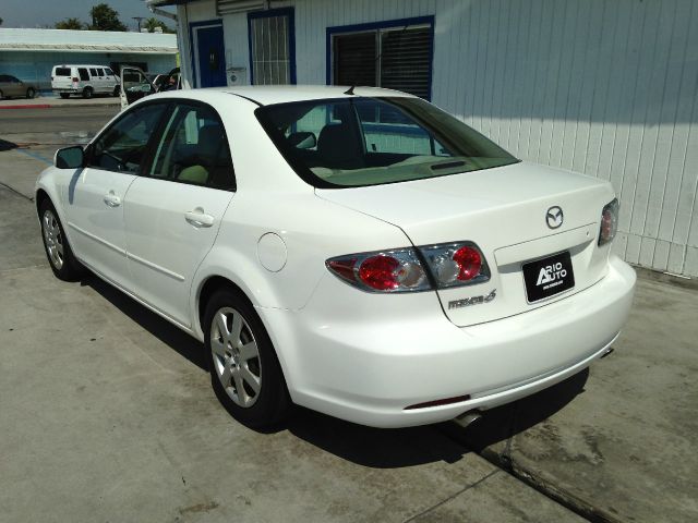 2006 Mazda Mazda6 Laramie Pickup 4D 5 1/2 Ft