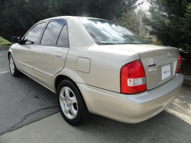 2001 Mazda Protege Convenience AWD