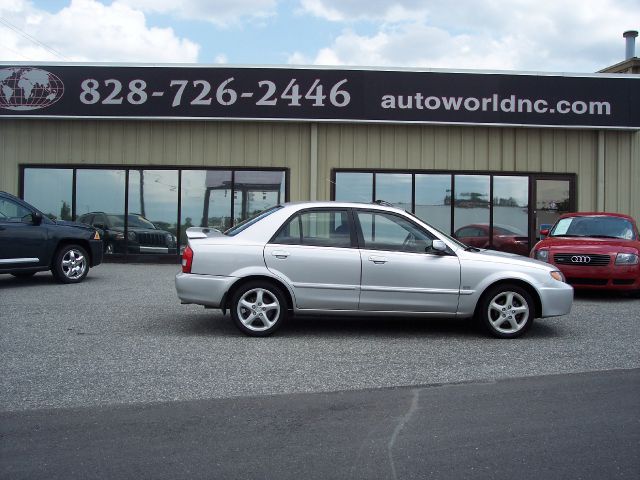 2001 Mazda Protege 4dr 114 WB AWD