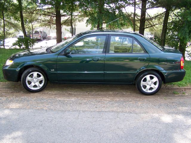 2001 Mazda Protege Convenience AWD