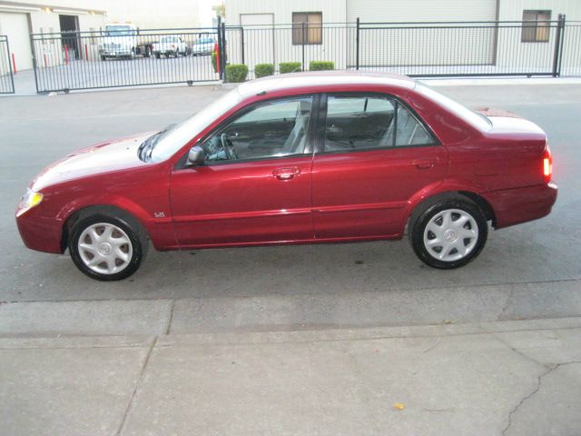 2001 Mazda Protege Convenience AWD