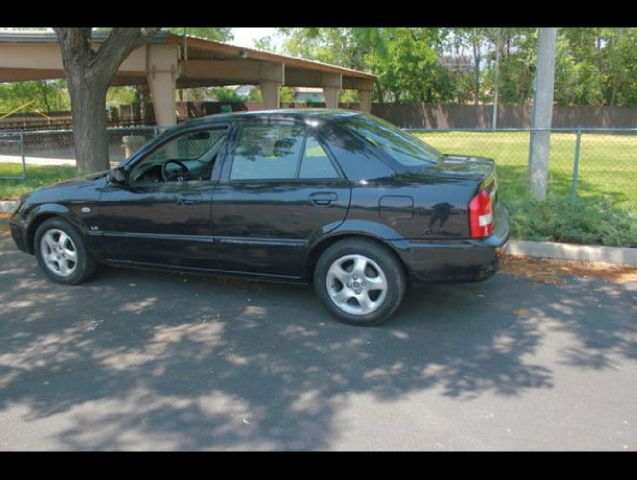 2002 Mazda Protege LW2