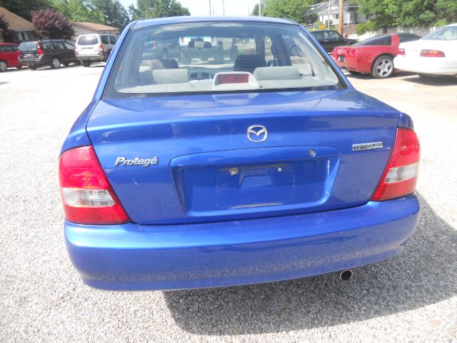 2003 Mazda Protege LW2