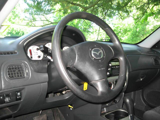 2003 Mazda Protege LW2