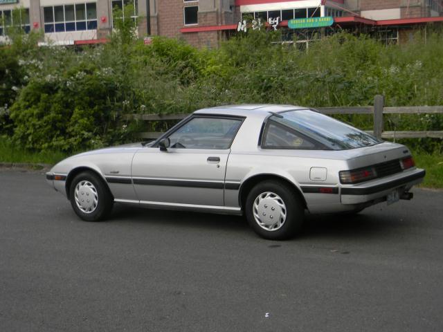 1983 Mazda RX-7 Unknown