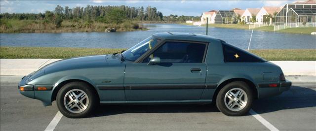 1985 Mazda RX-7 Unknown