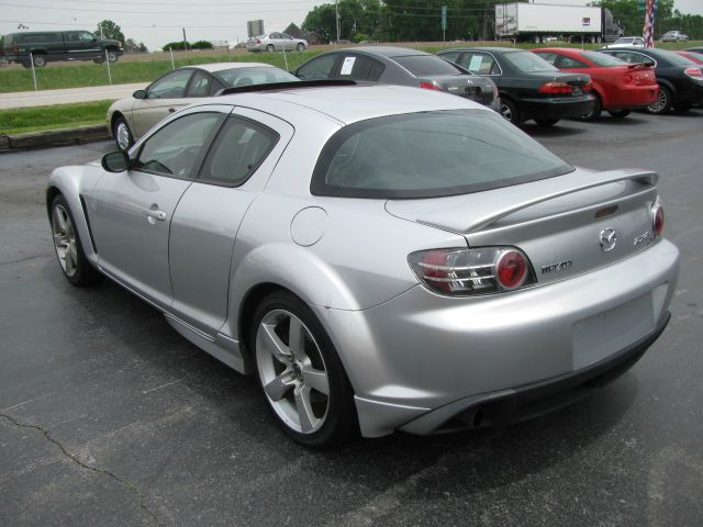 2004 Mazda RX-8 FWD 4dr