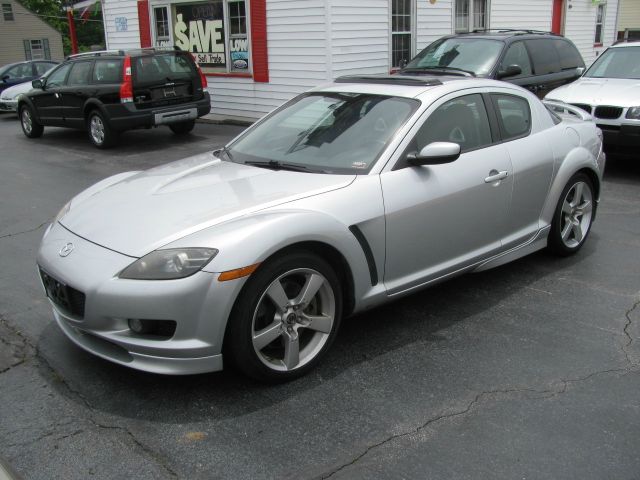 2004 Mazda RX-8 FWD 4dr