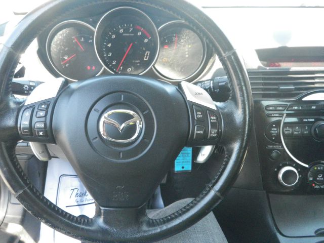 2004 Mazda RX-8 FWD 4dr