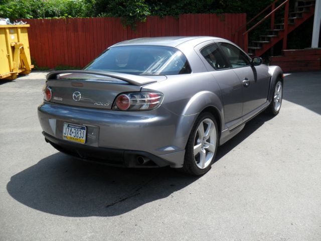 2004 Mazda RX-8 FWD 4dr