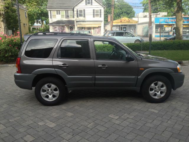 2002 Mazda Tribute LS Truck