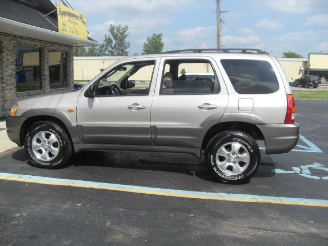 2002 Mazda Tribute SE Pickup 4D 5 1/2 Ft