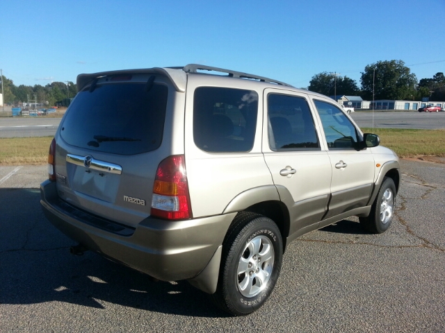 2002 Mazda Tribute LW2