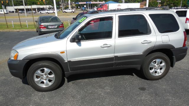 2003 Mazda Tribute LW2