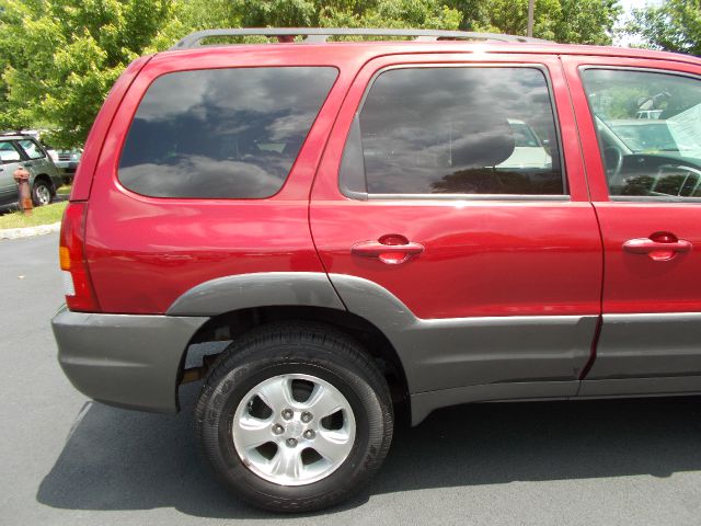 2003 Mazda Tribute LS Truck