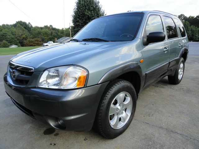 2003 Mazda Tribute LW2