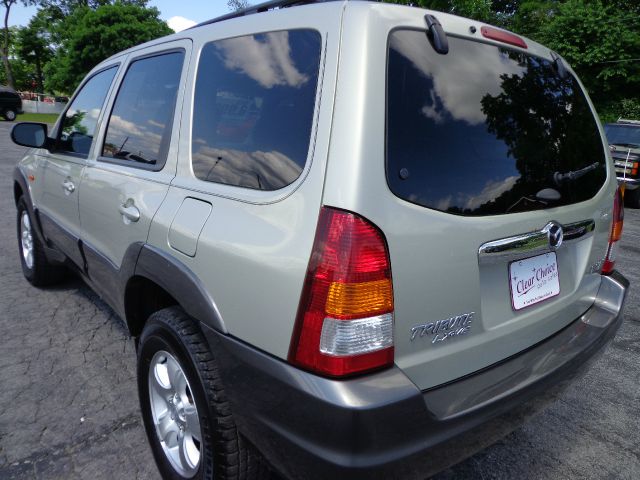 2003 Mazda Tribute LS Truck