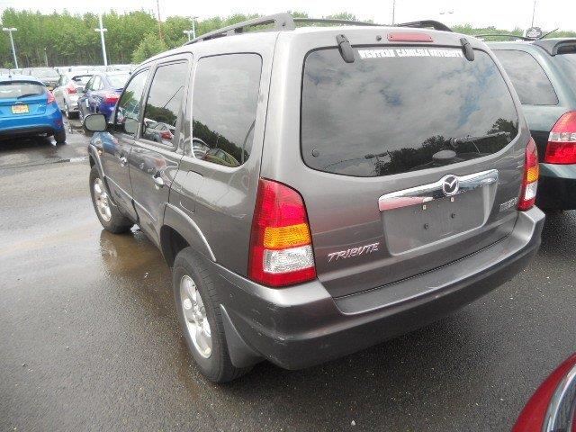 2004 Mazda Tribute LW2