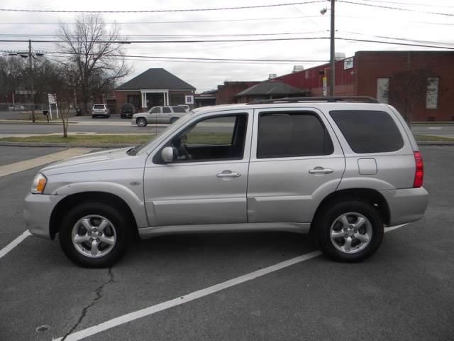 2005 Mazda Tribute XR