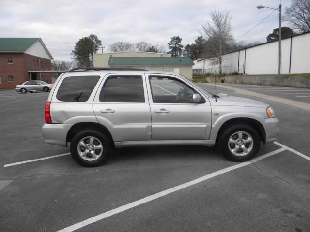 2005 Mazda Tribute XR