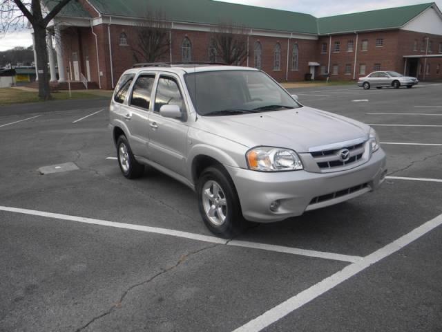 2005 Mazda Tribute XR