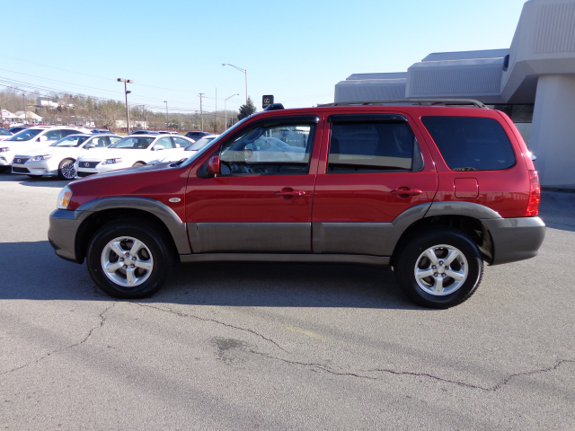 2005 Mazda Tribute XR