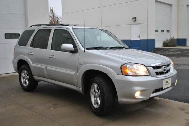 2005 Mazda Tribute STD Model