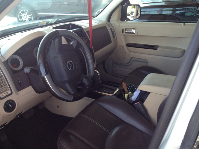 2008 Mazda Tribute 328