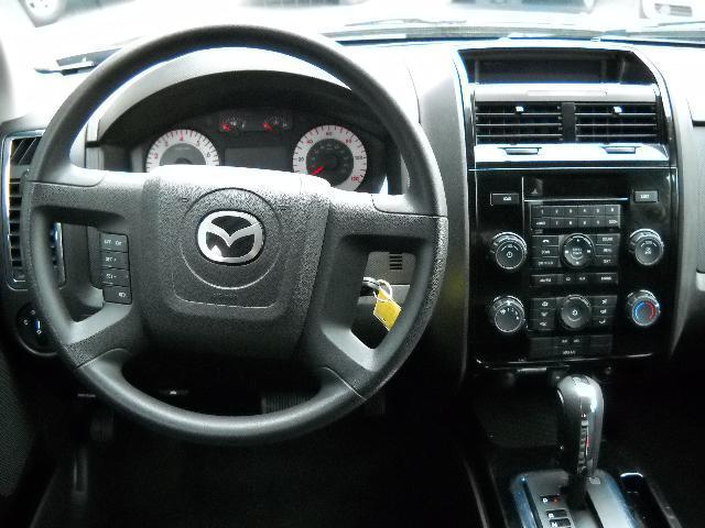 2010 Mazda Tribute Leather ROOF