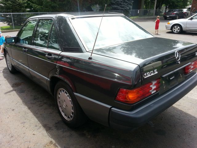 1990 Mercedes-Benz 190 3.5 EX-L W/navi