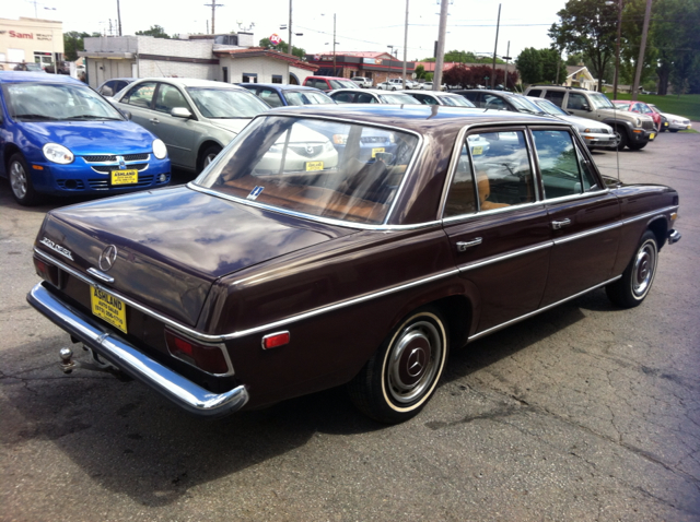 1969 Mercedes-Benz 240 LT AWD 3K