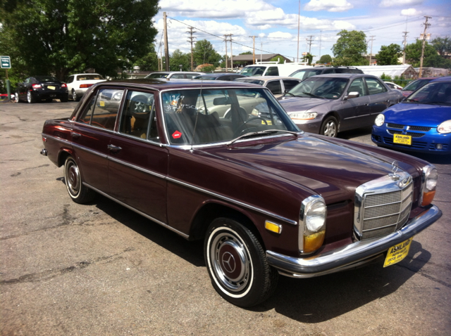 1969 Mercedes-Benz 240 LT AWD 3K