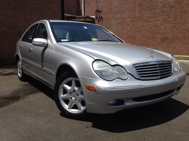 2002 Mercedes-Benz 240 Sport 4x4